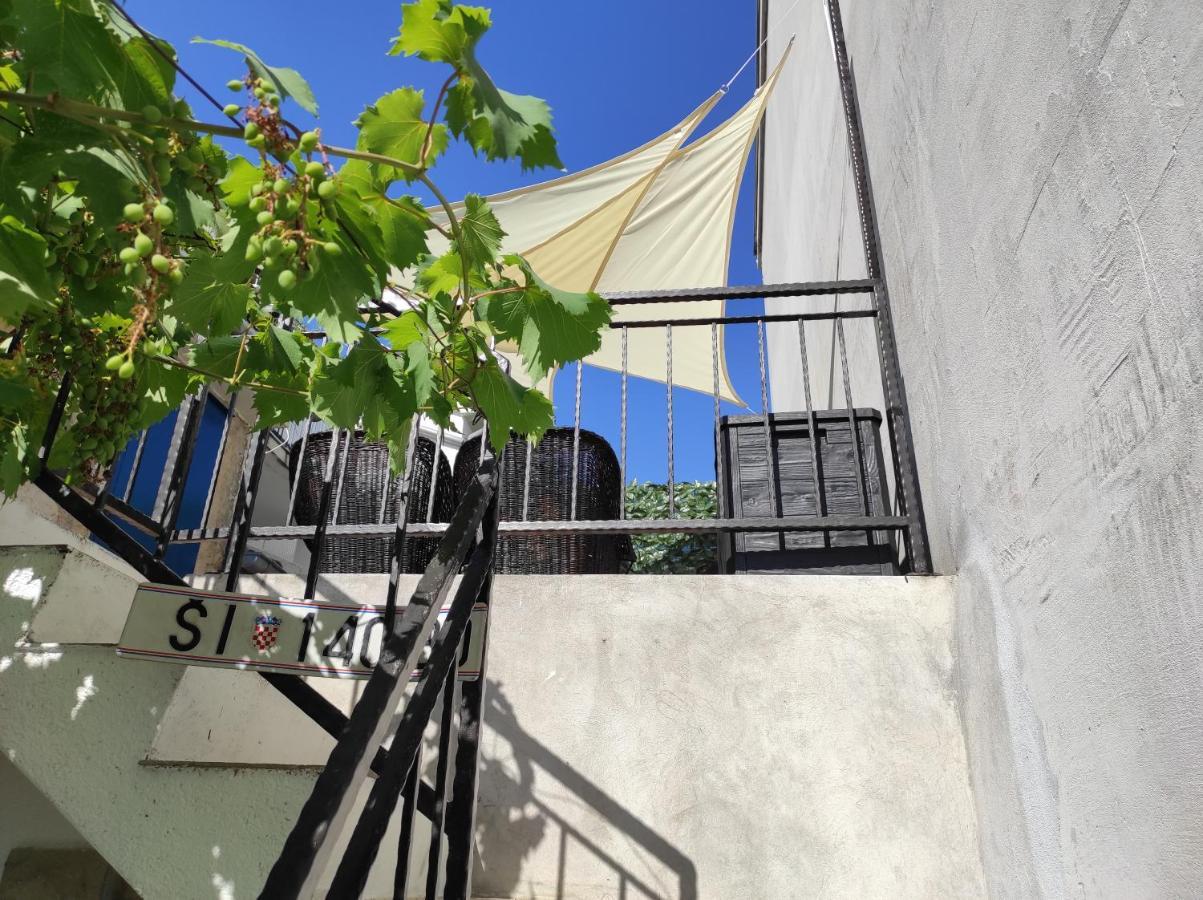 Melon-1, Murter, House For Rest Εξωτερικό φωτογραφία